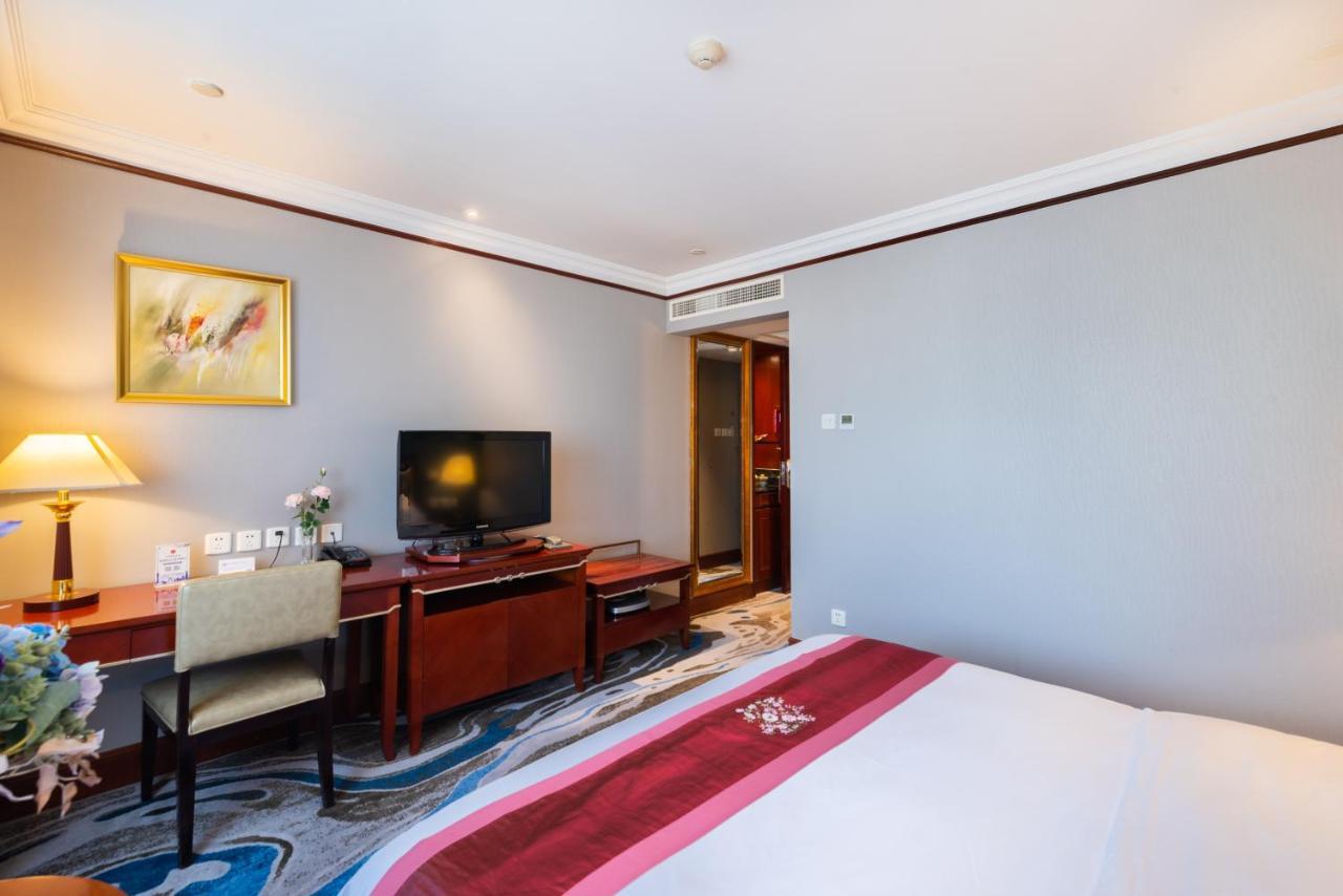 Golden Ocean Hotel Tientsin Esterno foto