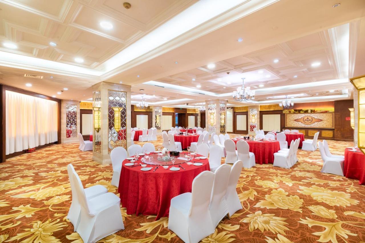 Golden Ocean Hotel Tientsin Esterno foto