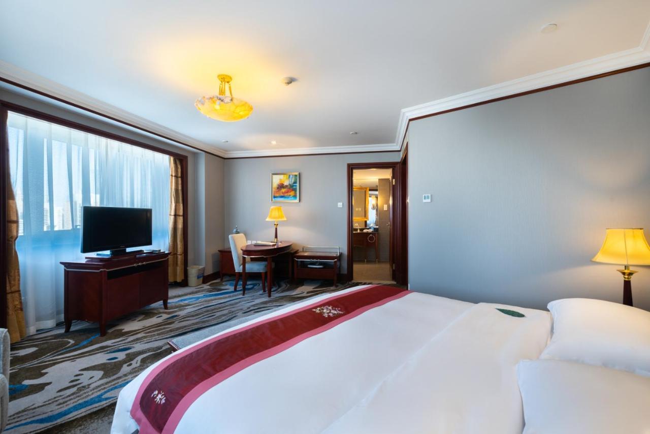 Golden Ocean Hotel Tientsin Esterno foto